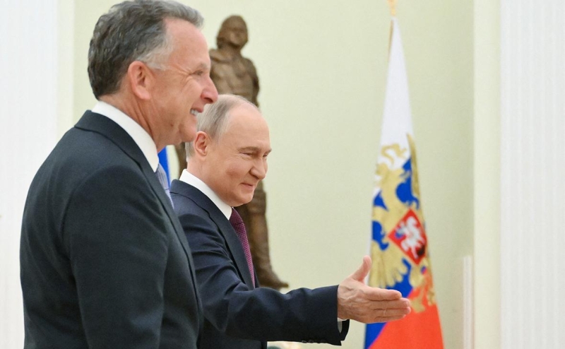 Bloomberg узнал, что Уиткофф пытался переубедить Путина насчет