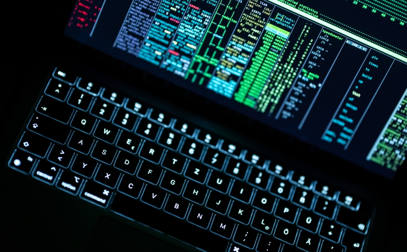 Bloomberg узнал о передаче хакерам данных пользователей Meta и Apple