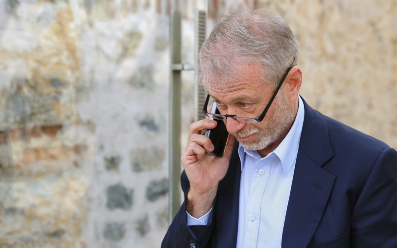 Bloomberg узнал о планах США ввести санкции против Абрамовича