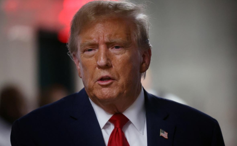 Bloomberg узнал о планах Трампа ввести санкции из-за дедолларизации