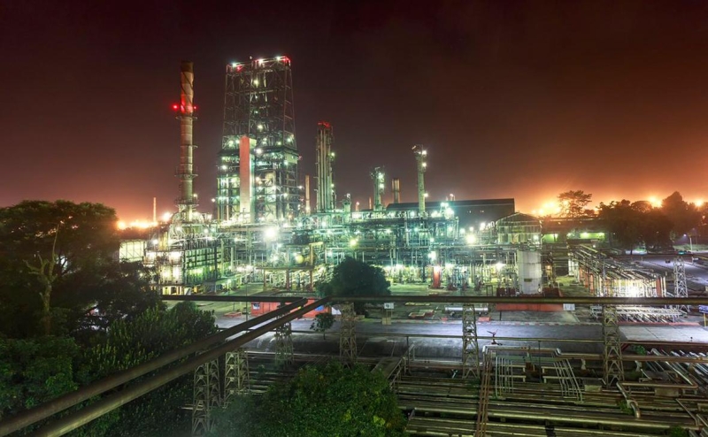 Bloomberg узнал о предложении российской нефти китайским НПЗ