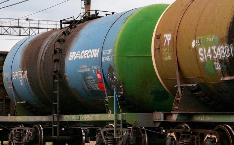 Bloomberg узнал о возможном пересмотре потолка цен на российскую нефть