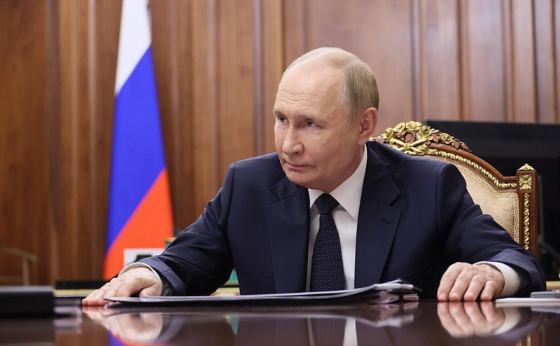 Bloomberg узнал об обсуждении в Кремле воздушного перемирия с Киевом