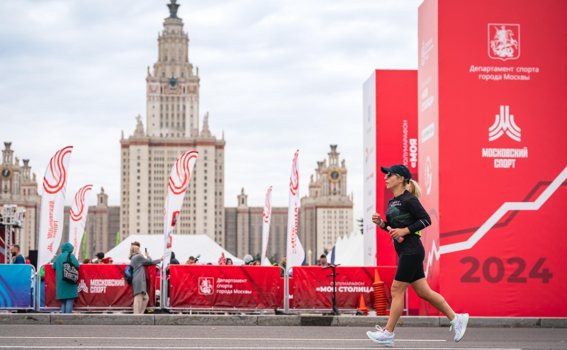 Более 15 тыс. бегунов приняли участие в полумарафоне &laquo;Моя столица&raquo;