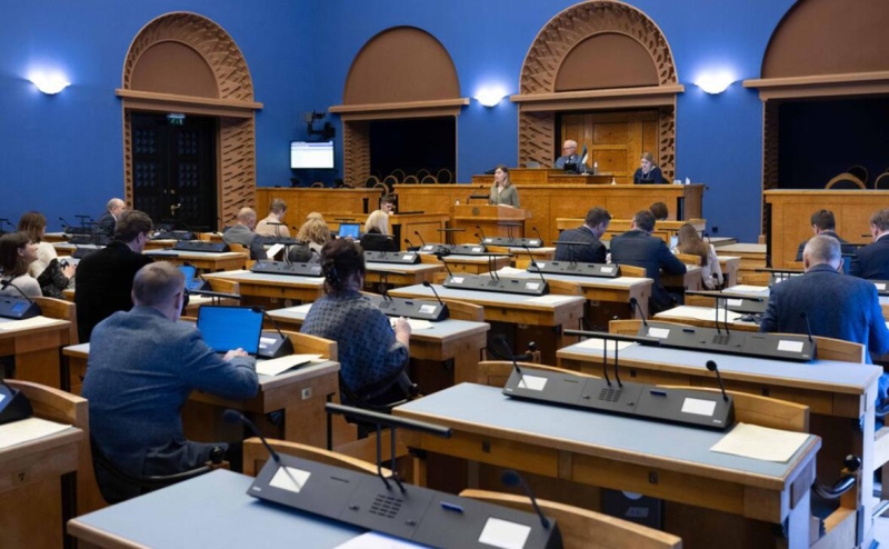 Боррель попросил Россию объяснить исчезновение буев