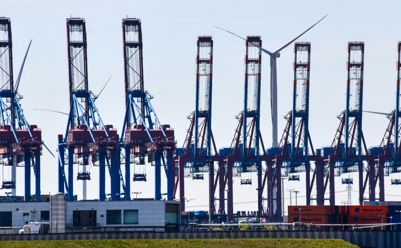 Боррель рассказал о разногласиях по эмбарго на российскую нефть в ЕС