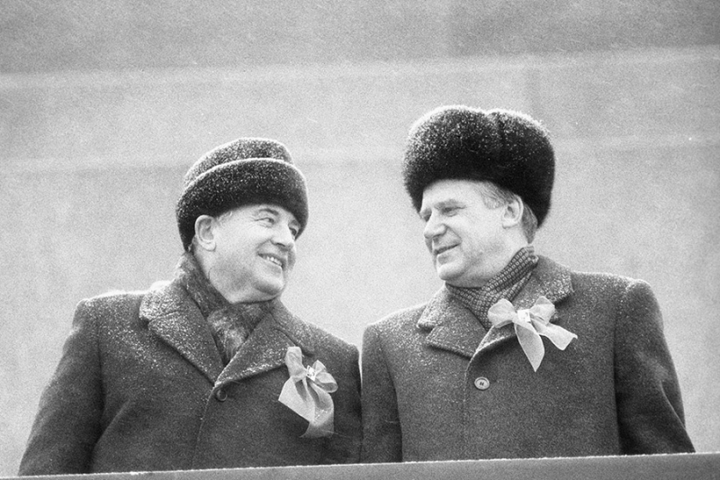 «Бревно на пути перестройки»: жизнь экс-премьера СССР Рыжкова в 12