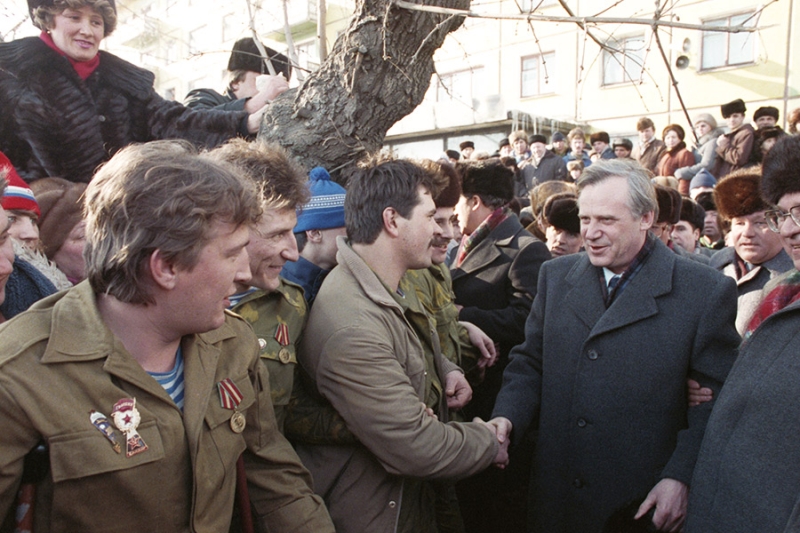 «Бревно на пути перестройки»: жизнь экс-премьера СССР Рыжкова в 12