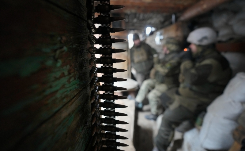 Британия подготовит военных на случай кризиса c беженцами в Европе