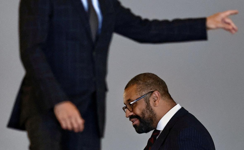 Британские лорды пришли на прием к послу Келину и высказались о Крыме