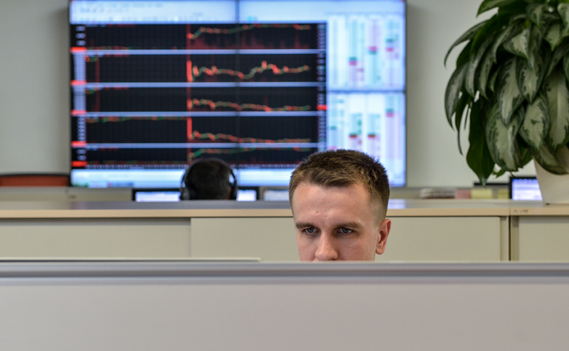 Брокеры предложили альтернативу ограничениям ЦБ на иностранные акции