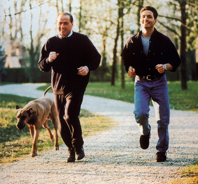 «Бури меня не пугают»: чем запомнится Сильвио Берлускони