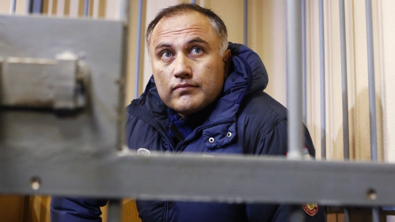 Бывший вице-губернатор Петербурга Оганесян приговорен к 5,5 годам колонии за взятки