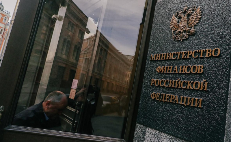 ЦБ из-за санкций смягчил контроль за внешнеторговыми операциями