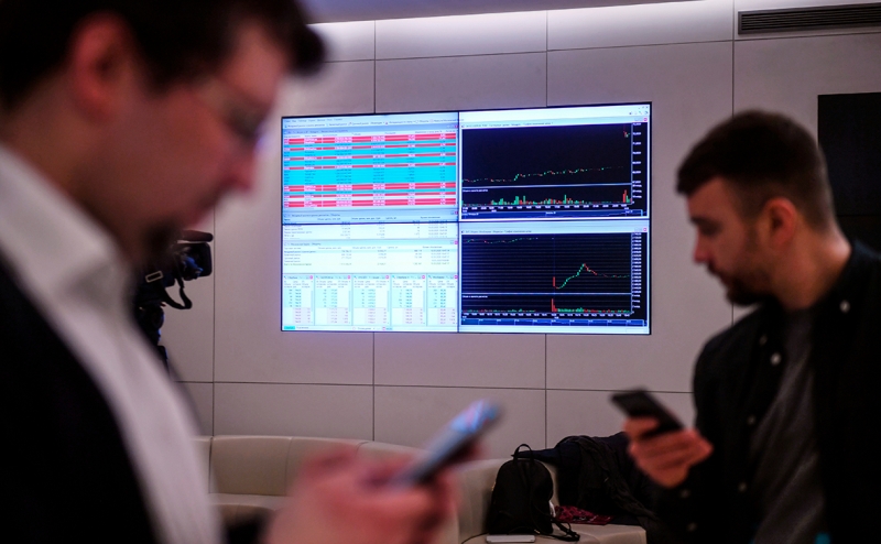 ЦБ начнет скупать рублевый госдолг для поддержки рынка