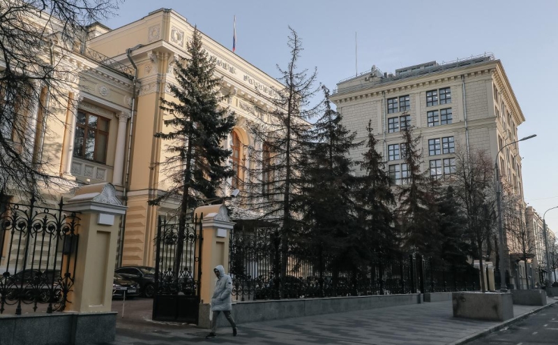 ЦБ призвал коллекторов и банки синхронизировать сбор долгов с россиян