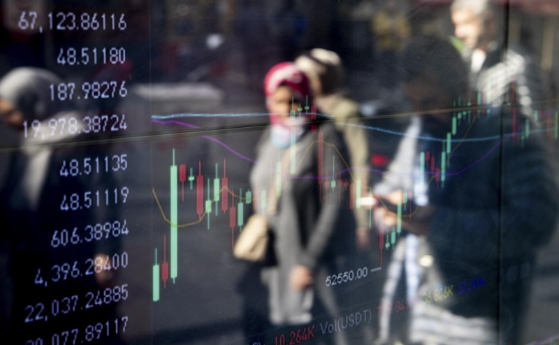 ЦБ разрешит неквалифицированным инвесторам покупать криптовалюту