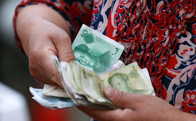 ЦБ сообщил о кратном росте спроса россиян на юани