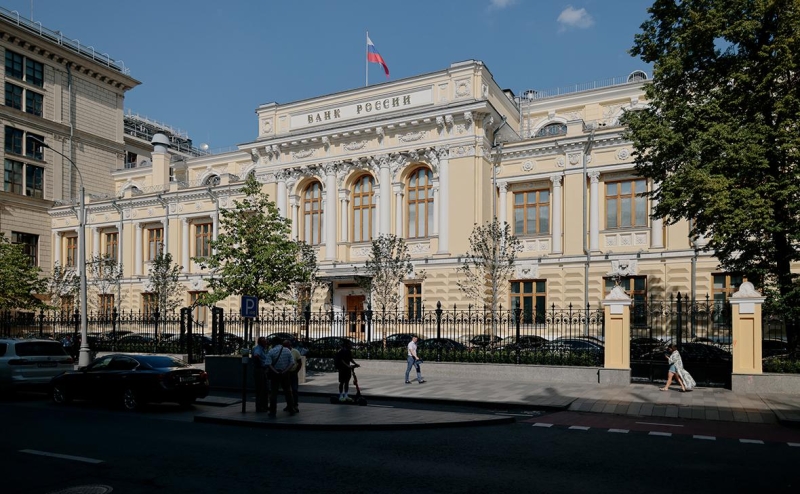 ЦБ в 25 раз увеличит продажи валюты на внутреннем рынке