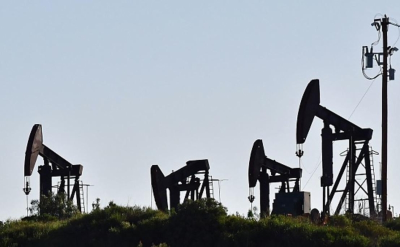 Цена на нефть Brent опустилась ниже $90 впервые с начала сентября