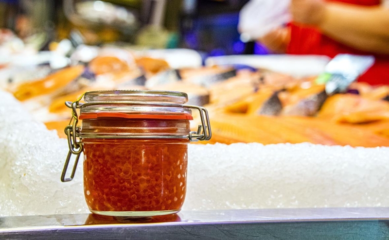 Цены на красную икру на Дальнем Востоке упали на 25%