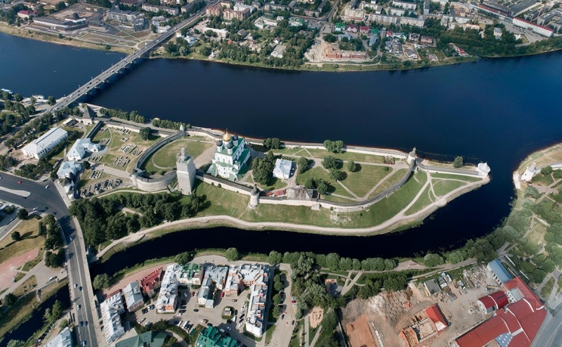 Часть регионов России отменит парад Победы