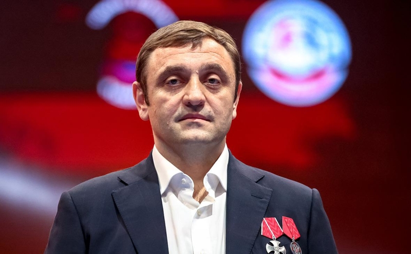 Чем известен убитый в «Алых парусах» основатель батальона «Арбат»