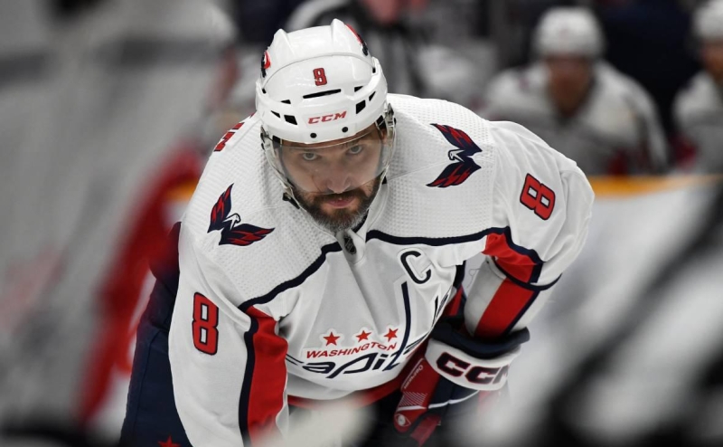 Чемпиона НХЛ из России отправили в программу для игроков с