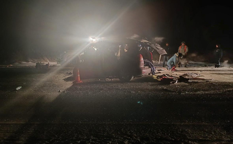 Четыре человека погибли в ДТП с десятками машин под Новгородом