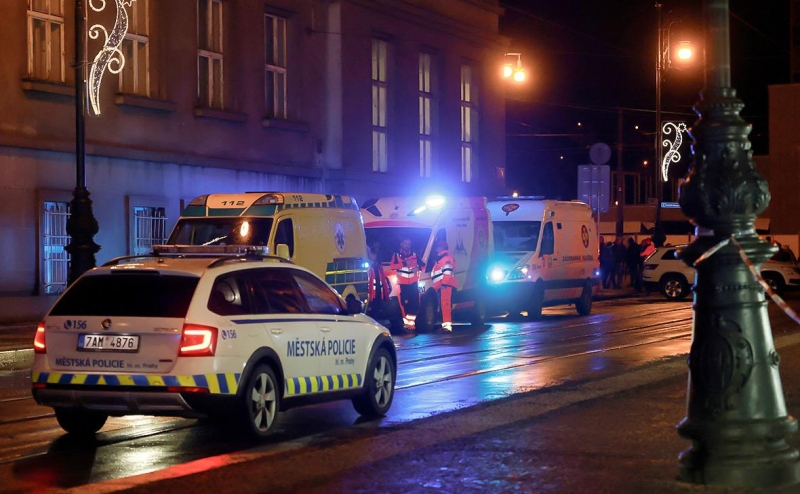 Число погибших при стрельбе в пражском университете выросло до 15