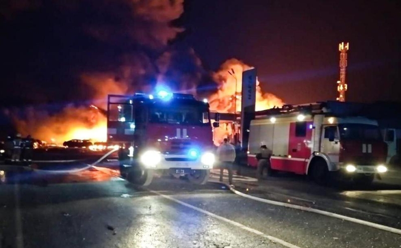 Число погибших при взрыве в Махачкале выросло до 12 человек