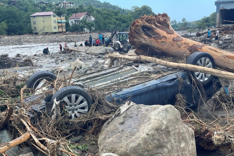 Число погибших в&nbsp;результате наводнений в&nbsp;Турции выросло до&nbsp;44 человек