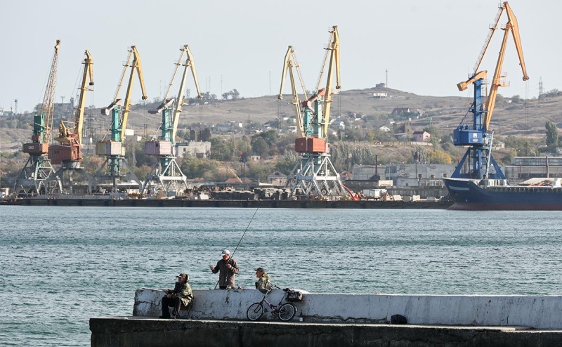 Число пострадавших при ночной атаке на Феодосию возросло до четырех