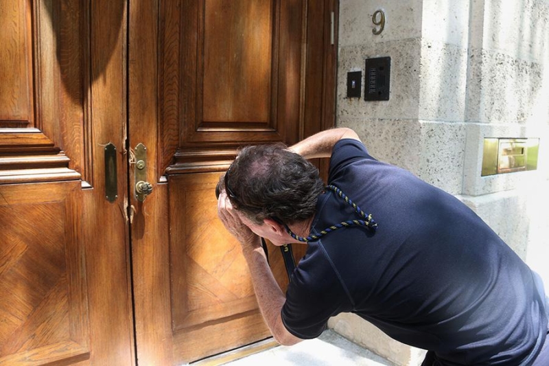 Что было в «файлах Эпштейна» и почему появление там болезненно для