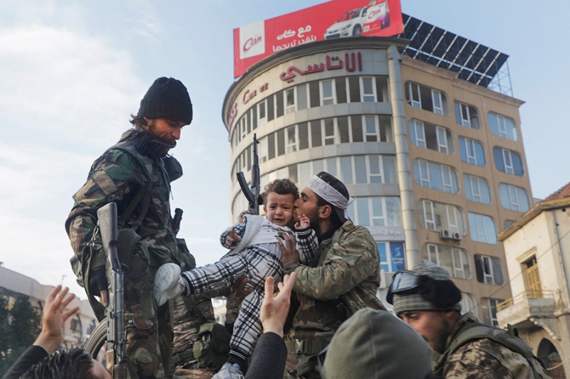 Что происходит в Сирии после захвата Дамаска. Фоторепортаж