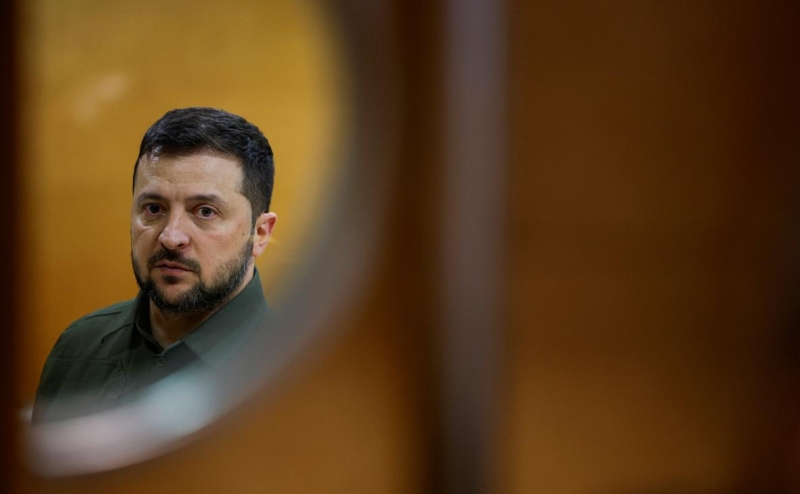 Corriere della Sera сообщила о падении популярности Зеленского на