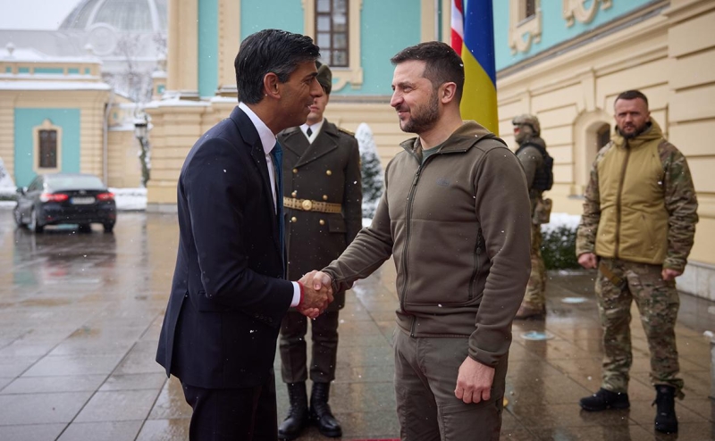 Corriere сообщила о планах Рима передать Киеву ракеты большой