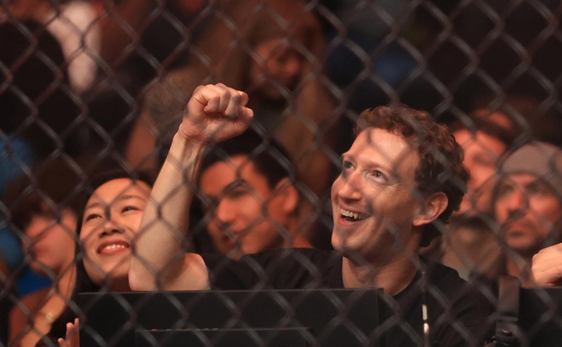 Цукерберг рассказал о требовании Белого дома удалить мем с Ди Каприо