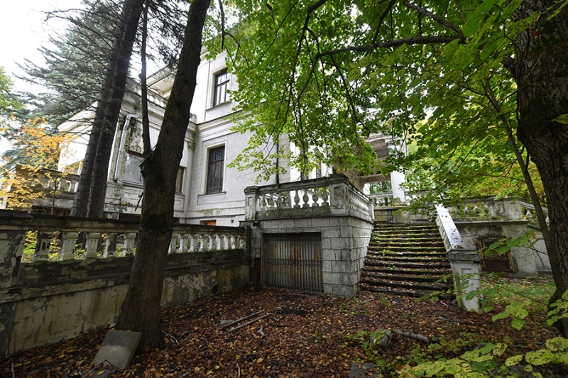 Дачу Сталина купила связанная с семьей экс-губернатора Кубани компания