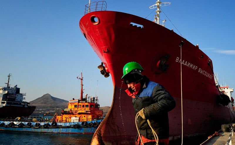 Дания существенно поменяет правила прохода танкеров с нефтью из России