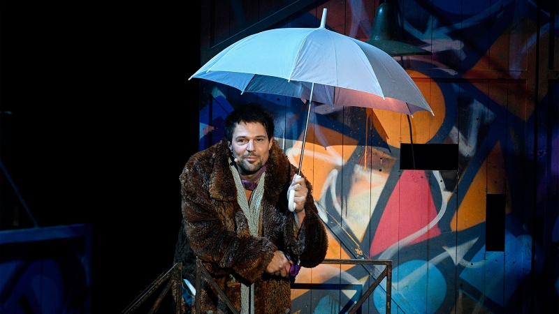 Данила Козловский опроверг отъезд из России