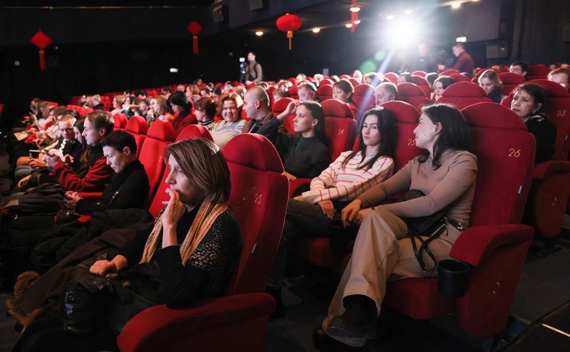 Дефицит премьер увеличил спрос на аренду кинозалов для мальчишников