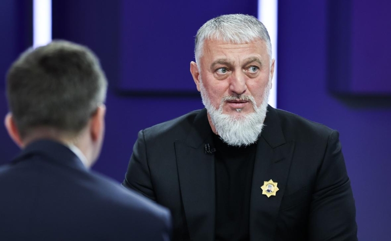 Делимханов заявил, что сбежавшую чеченку вернут семье