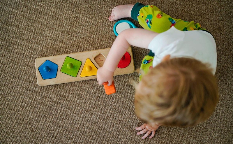 Детей мигрантов предложили зачислять в детсады со справкой об