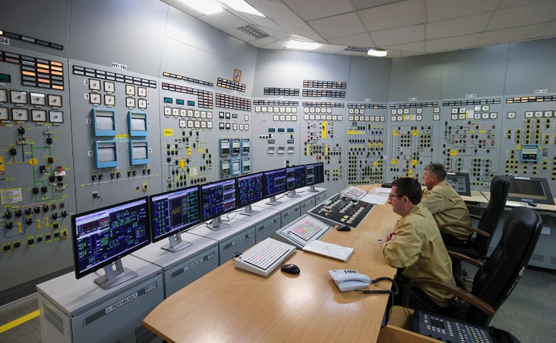 Директор ЗАЭС опроверг сообщения о повреждении топливных резервуаров