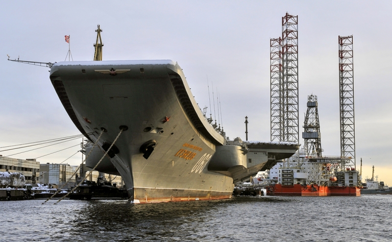 Директора завода обвинили в хищении при ремонте &laquo;Адмирала Кузнецова&raquo;