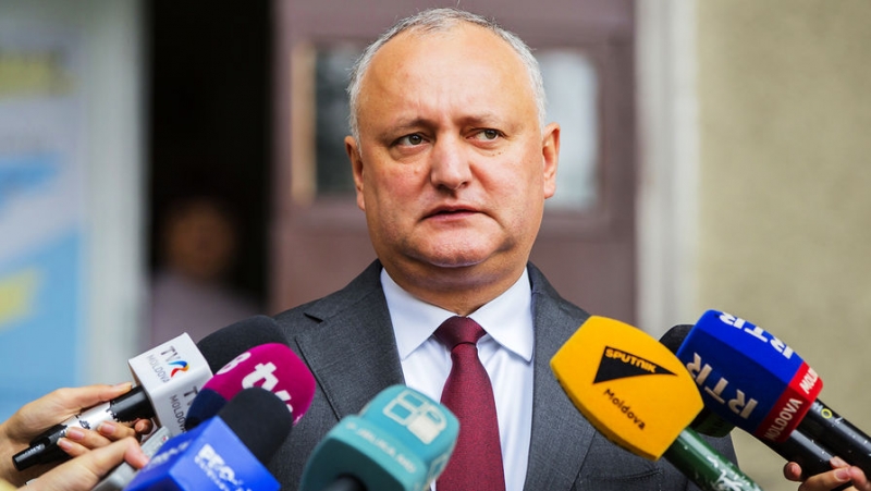 Додон рассказал о попытке помешать доставке «Спутника V» в Молдавию