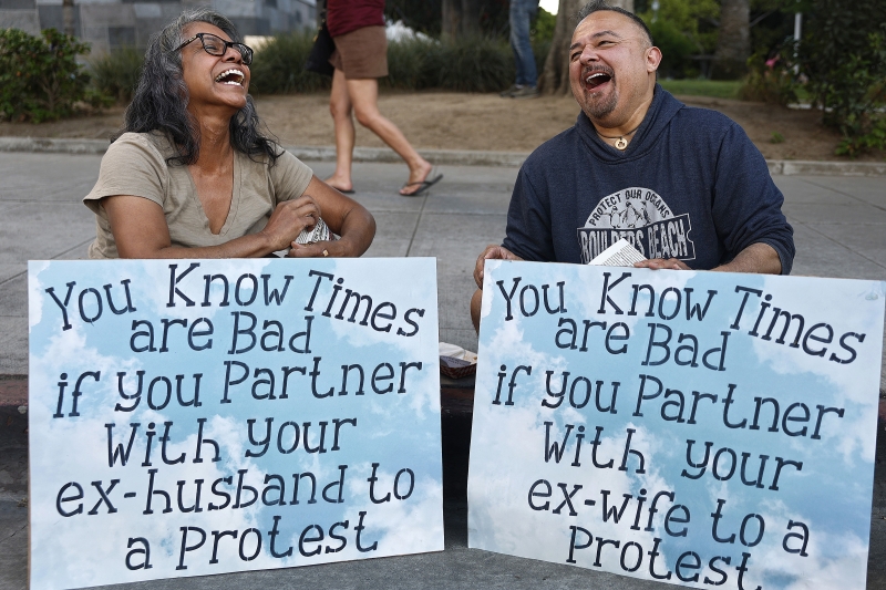 Dogs against DOGE: массовые протесты против Трампа и Маска