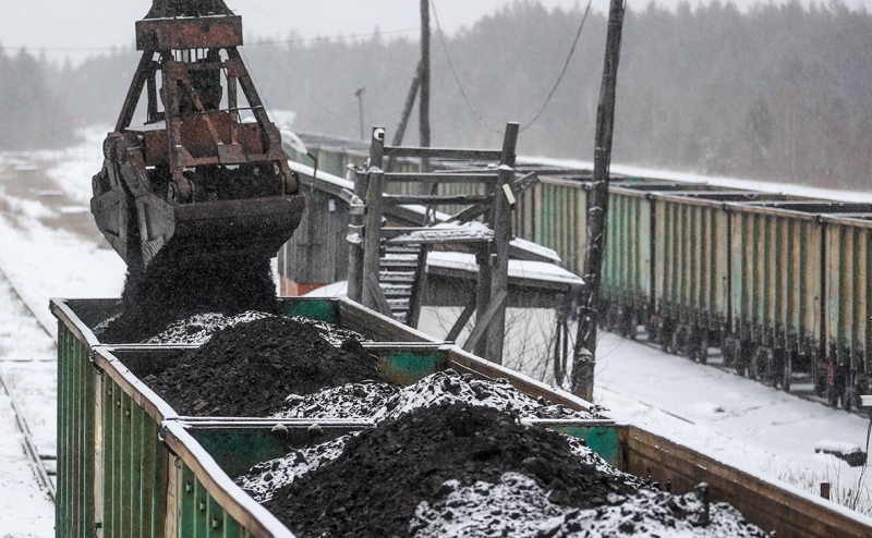 Доходность перевозчиков угля рухнула на фоне кризиса у его добытчиков