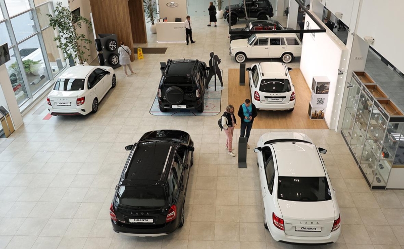 Доля новых российских автомобилей и автобусов достигла на рынке 50%